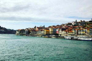 Vacanta Porto Experiente Funky Travel Blog Sfaturi Turistice Portugalia a insemnat o cursa nebuneasca de 2000 de kilometri intre Lisabona, Porto, Fatima si Olhao