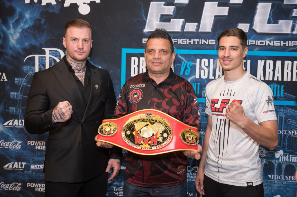 Alex Filip Emil Irimia Cosmin Brumă și centura european WKN pt care va lupta Cosmin Brumă