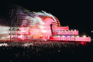 BEACH, PLEASE! 2026 a deschis oficial NIBIRU în fața a 90.000 de oameni și a dat startul celei mai mari ediții din istoria festivalului BEACH, PLEASE! 2026 a deschis oficial NIBIRU în fața a 90.000 de oameni și a dat startul celei mai mari ediții din istoria festivalului