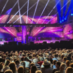 Prima seară a festivalului a ridicat publicul în picioare