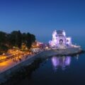 Druml Sisters la Cazino Music Festival: Cazinoul din Constanța, iluminat seara, pe faleză